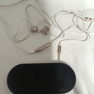 Beats By Dr Dre urBeats